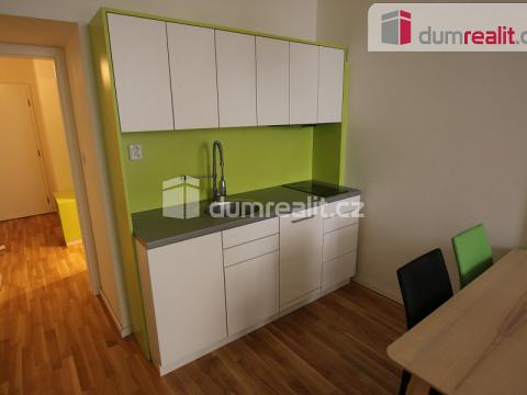 Pronájem bytu 1+kk, Praha - Bubeneč, U studánky, 27 m2