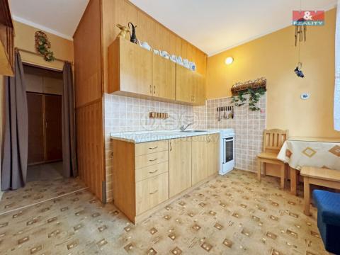 Pronájem bytu 1+1, Rotava, Sídliště, 36 m2