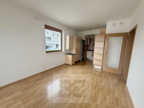 Pronájem bytu 2+kk, Praha - Modřany, Soukalova, 45 m2