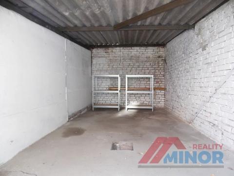 Pronájem garáže, Slaný, Brožovského, 14 m2