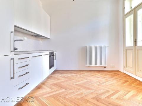 Pronájem bytu 1+1, Praha - Nové Město, Podskalská, 42 m2