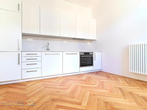 Pronájem bytu 1+1, Praha - Nové Město, Podskalská, 42 m2