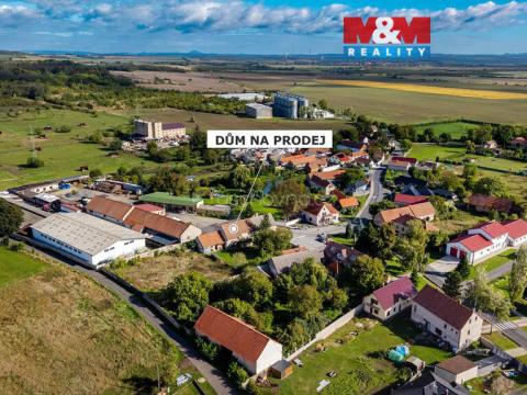 Prodej rodinného domu, Spomyšl, 350 m2