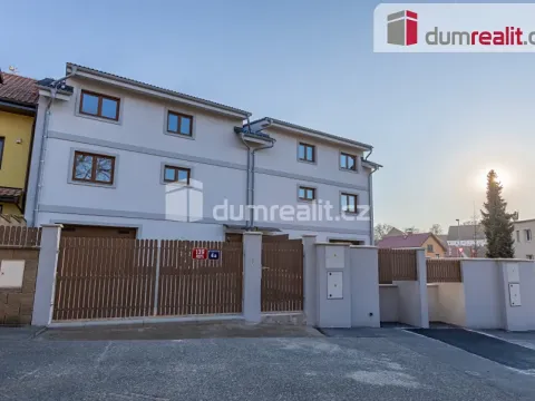 Pronájem vily, Praha, Slámova, 226 m2