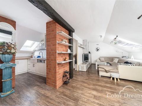 Pronájem bytu 4+kk, Benešov, Ladova, 102 m2