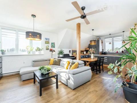 Prodej bytu 4+kk, Větrušice, Jižní, 96 m2