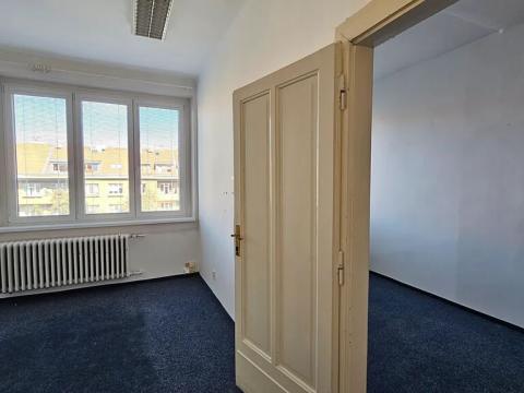 Pronájem kanceláře, Praha - Dejvice, Velflíkova, 28 m2