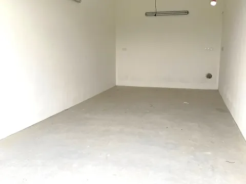 Pronájem garáže, Uherský Brod, 25 m2