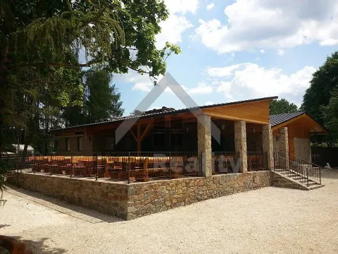 Prodej restaurace, Kovářov, 400 m2