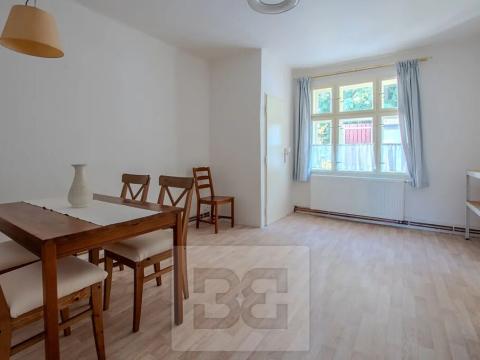 Pronájem bytu 2+kk, Praha - Hloubětín, Hostavická, 40 m2