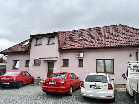 Prodej vícegeneračního domu, Nehvizdy, 640 m2