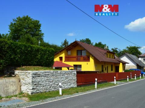 Pronájem bytu 1+kk, Voděrady - Uhřínovice, 25 m2