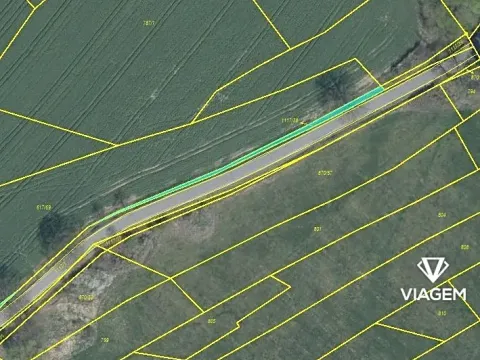 Prodej pole, Spálené Poříčí, 373 m2