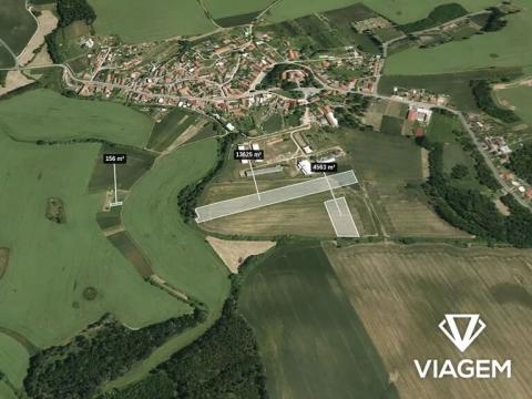 Prodej podílu pole, Hostim, 2038 m2