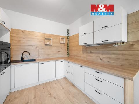 Prodej bytu 5+1, Teplice, Krupská, 171 m2