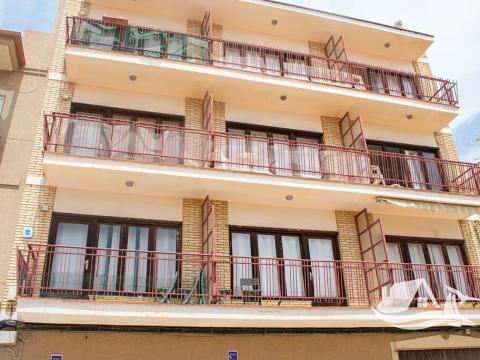 Prodej vícegeneračního domu, Los Alcázares, Španělsko, Calle Alicante, 1300 m2