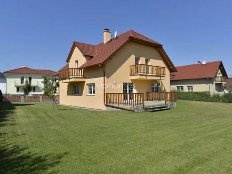 Pronájem vily, Průhonice, 400 m2