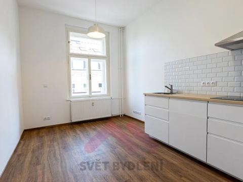 Pronájem bytu 1+1, Praha - Bubeneč, Nad Královskou oborou, 37 m2