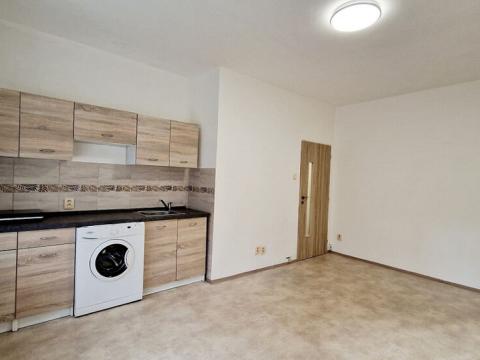 Pronájem bytu 1+kk, Havířov - Podlesí, Kosmonautů, 25 m2