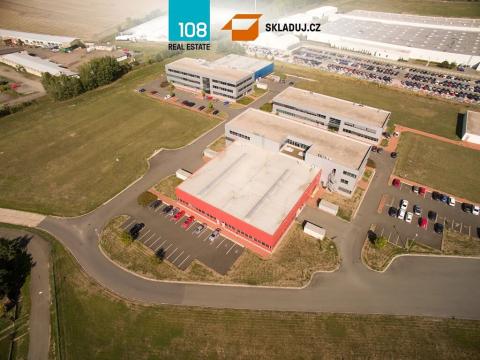 Pronájem skladu, Pardubice, 3000 m2