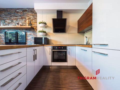 Prodej bytu 2+kk, Hradec Králové, Pouchovská, 54 m2