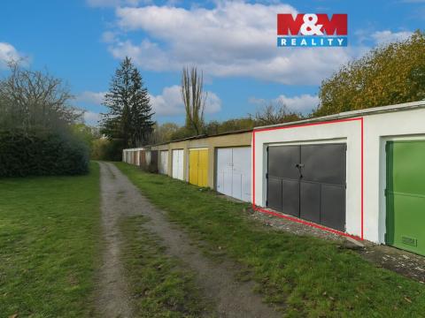 Prodej garáže, Praha - Suchdol, 17 m2