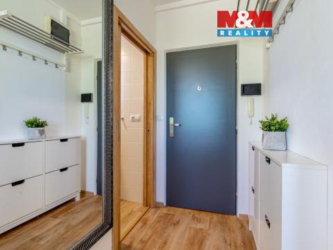 Prodej bytu 2+1, Kněžice, 48 m2