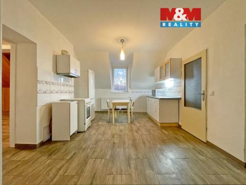 Prodej bytu 3+1, Nové Město pod Smrkem, Celní, 90 m2