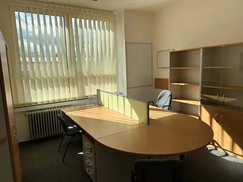 Pronájem kanceláře, Boršov nad Vltavou, Průmyslová, 30 m2