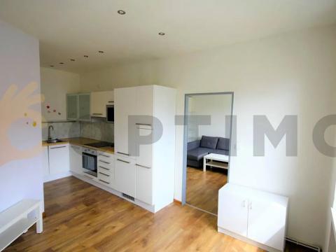 Prodej bytu 2+1, Praha - Libeň, Na Rokytce, 52 m2