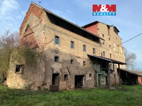 Prodej zemědělské usedlosti, Pnětluky, 181 m2