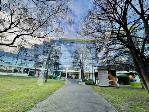Pronájem kanceláře, Praha - Libeň, Českomoravská, 773 m2