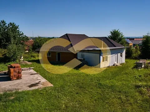 Prodej rodinného domu, Chvalovice, 180 m2