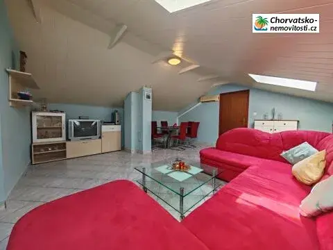 Prodej bytu 3+kk, Dramalj, Chorvatsko, 61 m2