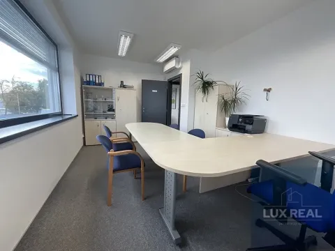 Pronájem kanceláře, Brno, Úlehlova, 110 m2