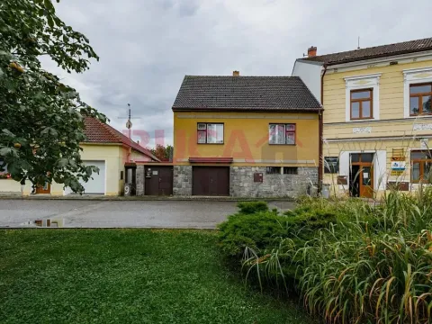 Prodej rodinného domu, Dubné, 230 m2