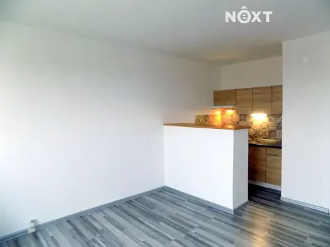 Pronájem bytu 2+kk, Česká Lípa, Sluneční, 42 m2