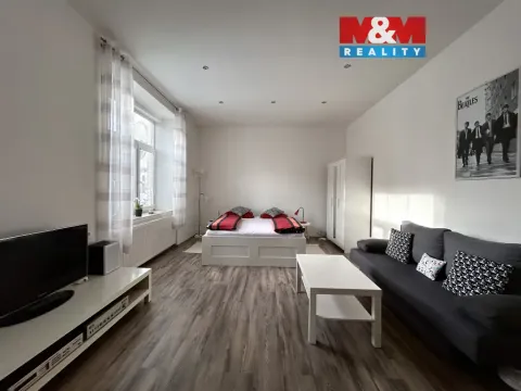 Pronájem bytu 1+kk, Krnov, Březinova, 40 m2