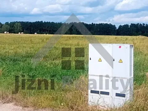 Prodej pole, Lišov, 10068 m2