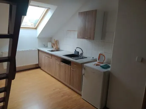 Pronájem bytu 1+kk, Nový Bydžov, Karla IV., 32 m2