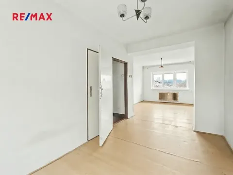 Prodej bytu 3+1, Týnec nad Sázavou, Husova, 84 m2