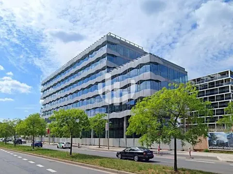 Pronájem kanceláře, Praha - Karlín, Rohanské nábřeží, 500 m2