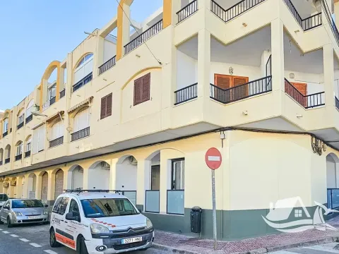 Prodej bytu 2+kk, Torrevieja, Španělsko, 39 m2