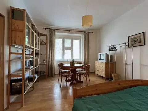 Pronájem bytu 2+kk, Praha - Holešovice, Komunardů, 50 m2
