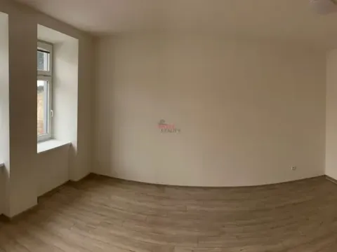 Pronájem bytu 1+1, Ostrava, Poděbradova, 28 m2