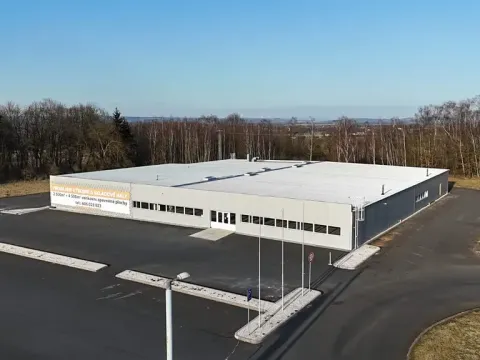 Prodej výrobních prostor, Cheb, 2435 m2