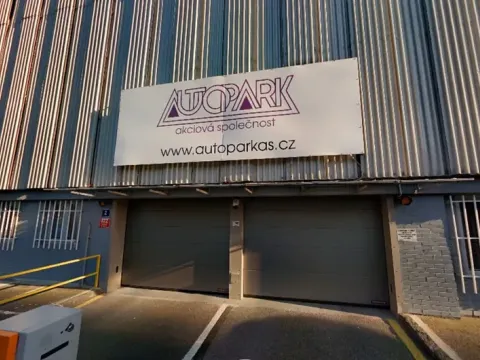 Pronájem garáže, Praha - Podolí, Milevská, 14 m2