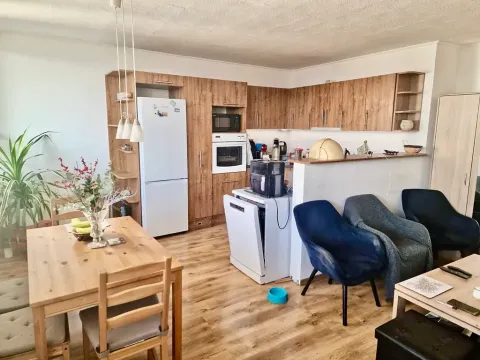 Pronájem bytu 3+1, Praha, 75 m2