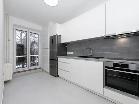 Pronájem bytu 3+1, Praha - Braník, Jeremenkova, 71 m2