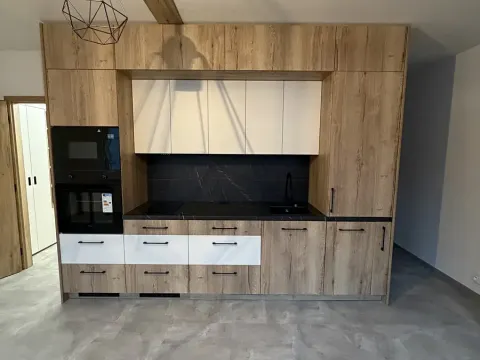 Pronájem bytu 1+kk, Čáslav, R. Těsnohlídka, 33 m2